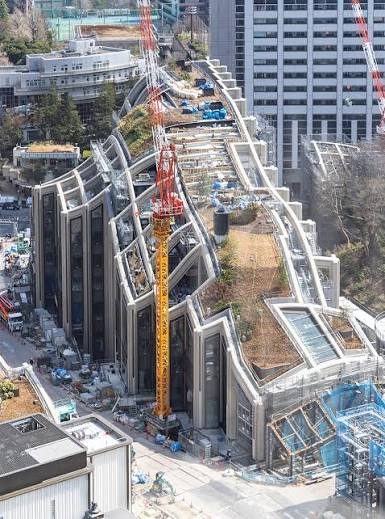 Azabudai Hills under construction